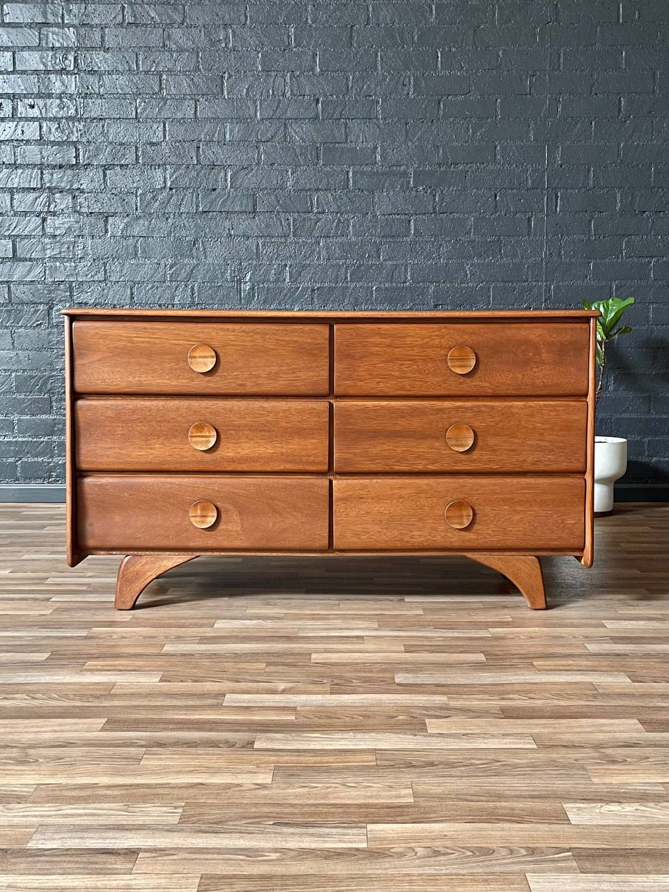 Mid-Century Modern 6-Drawer Dresser by Ronney & Sons, c.1960's Vintage Supply Mid-Century Modern 6-Drawer Dresser by Ronney & Sons, c.1960's Vintage Supply