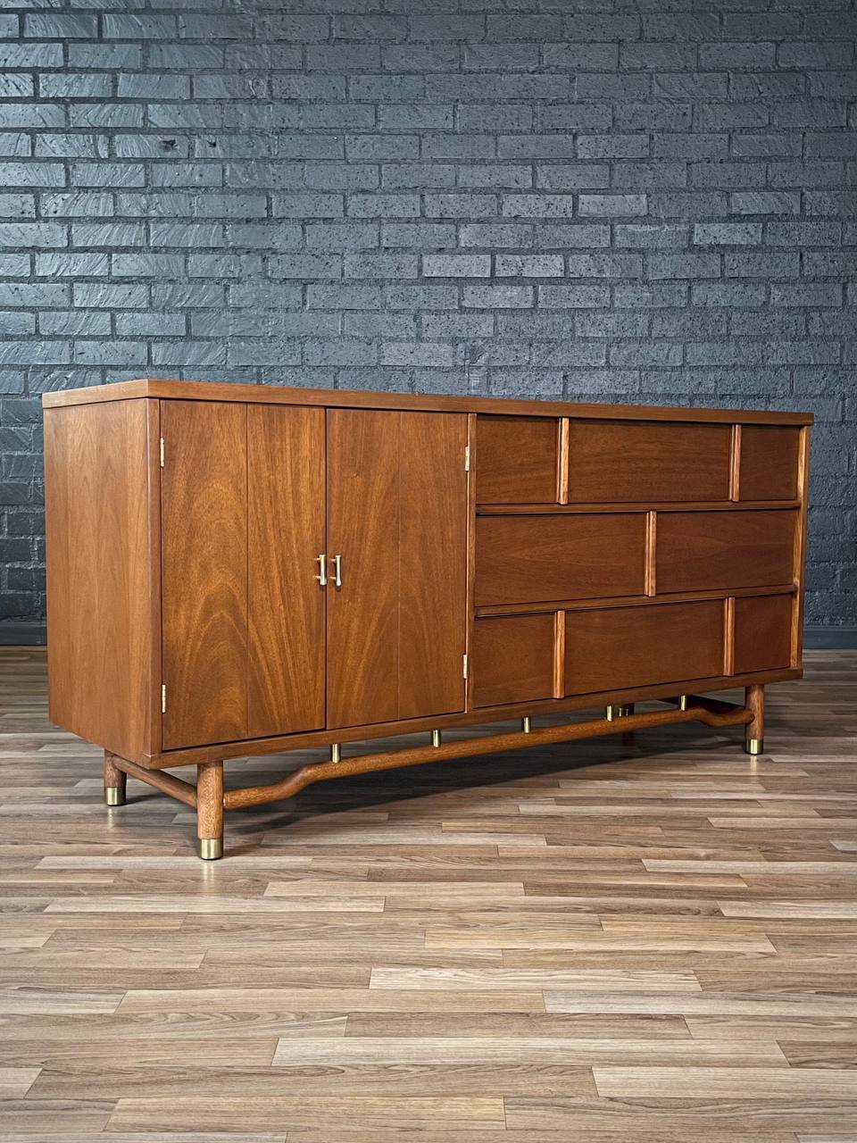mid century modern dresser used Mid-century Walnut Dresser Set by United Furniture - Midcentury Bedroom Sets For Sale
