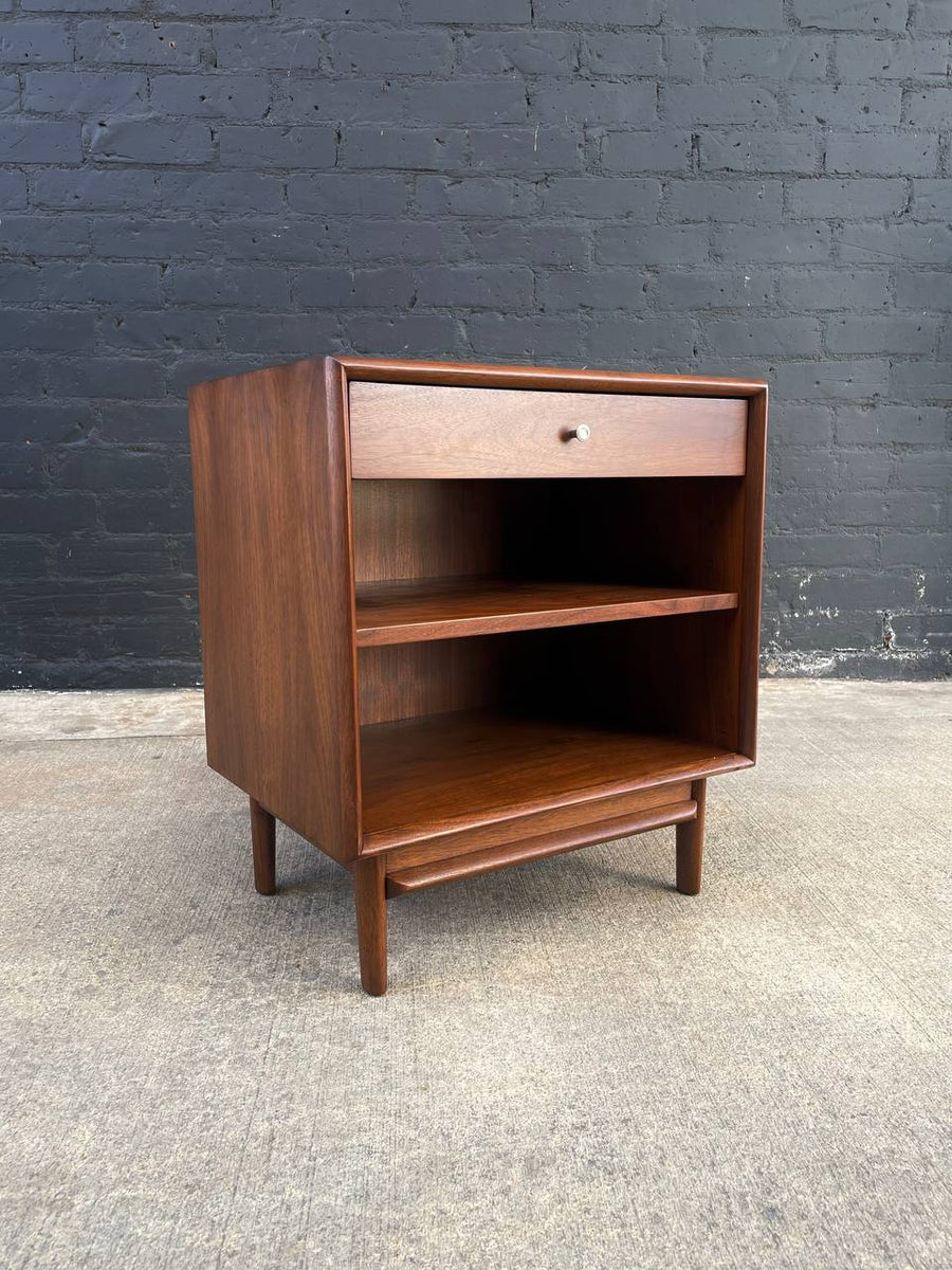 photo_4931695115756481638_y_12