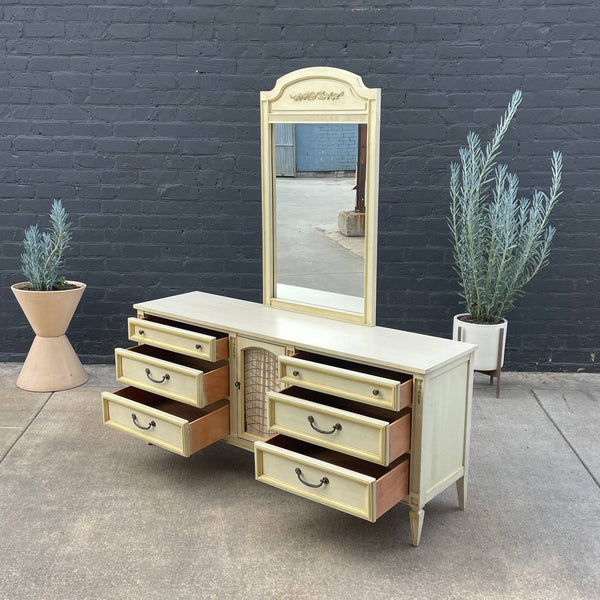 Vintage French Provincial Style 9-Drawer Dresser by Stanley, c.1960’s