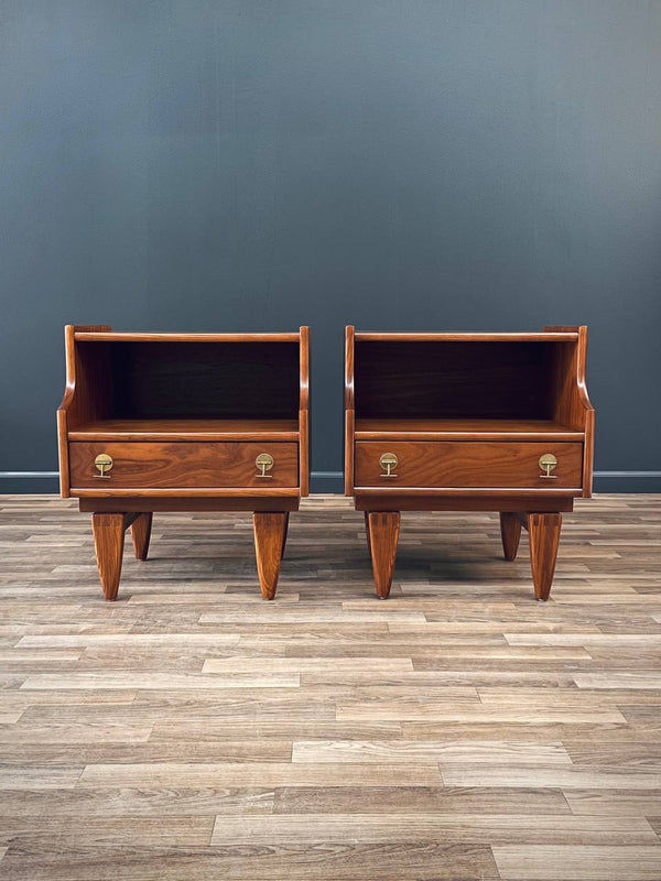 Pair of Mid-Century Modern Sculpted Night Stands by Stanley, c.1960’s