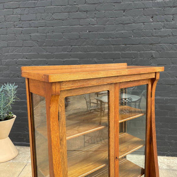 American Antique Sculpted Oak Display Curio Cabinet, c.1940’s
