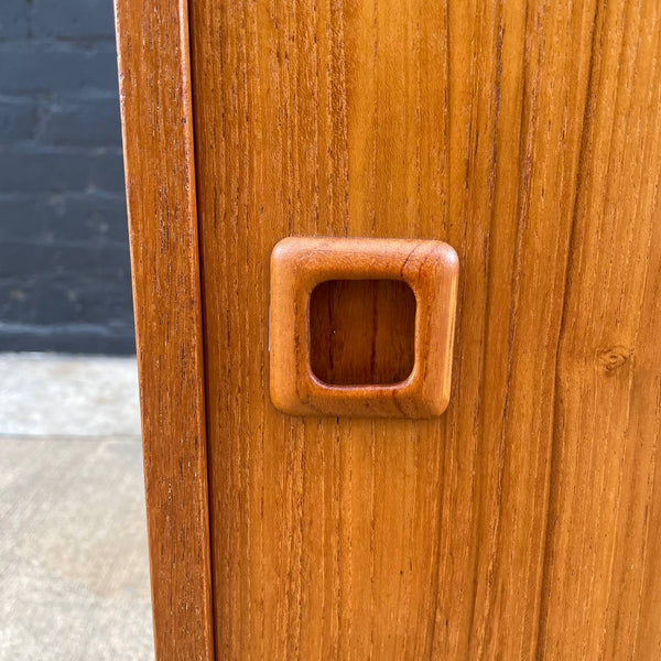 Mid-Century Danish Modern Teak Bookcase Credenza Shelf Unit, c.1960’s