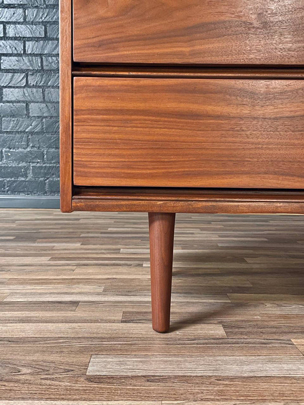 Mid-Century Modern 6-Drawer Walnut Dresser, c.1960’s