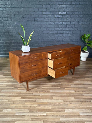 Mid-Century Modern Walnut Dresser by Jack Cartwright, c.1960’s