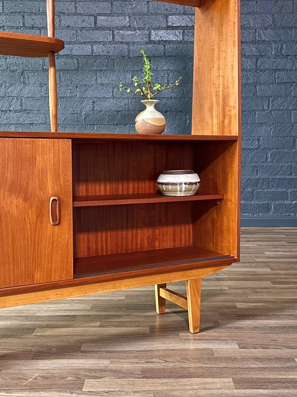 Mid-Century Modern Teak Bookshelf Room Divider Shelving Unit, c.1960’s