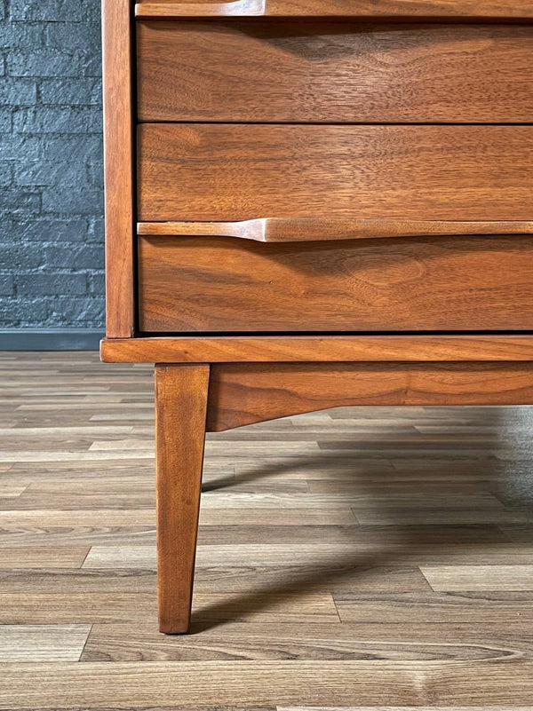Mid-Century Modern Two-Tone Lacquered Highboy Dresser, c.1960’s