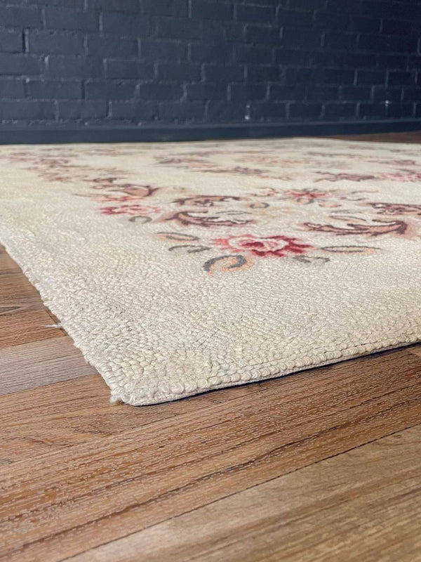 Vintage American Hand-Hooked Floral Rug in Colonial Revival Style, c.1950s