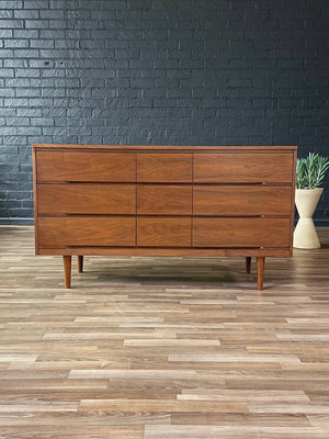 Mid-Century Modern Walnut Dresser by LA Period, c.1960’s
