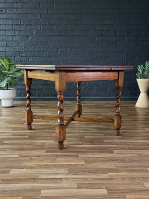 English Style Antique Farmhouse Oak Expanding Draw-Leaf Dining Table, 1940’s