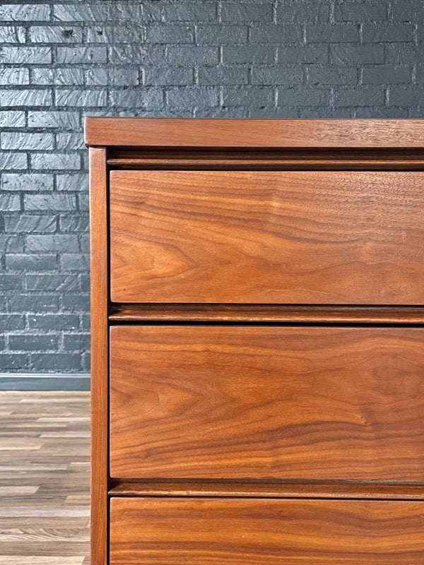 Mid-Century Modern 6-Drawer Walnut Dresser, c.1960’s