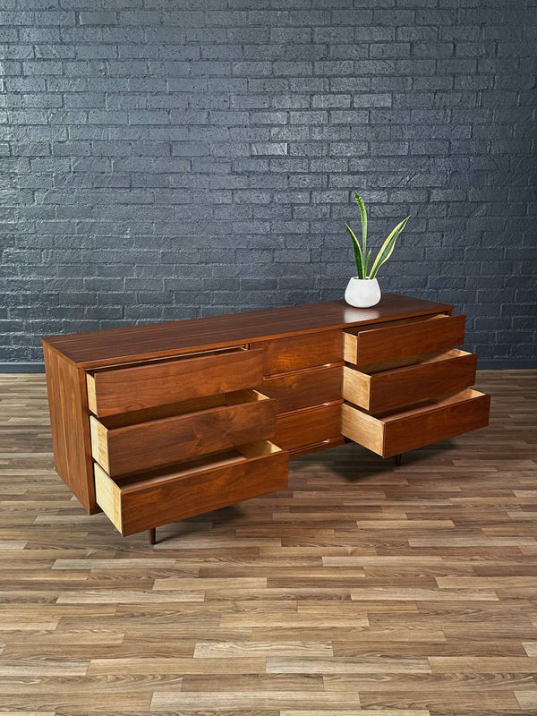 Mid-Century Modern 9-Drawer Walnut Dresser by LA Period, c.1960’s