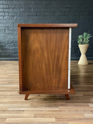 Mid-Century Modern Two-Tone Dresser by American of Martinsville, c.1960’s