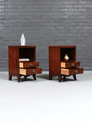 Pair of American Federal Style Mahogany Night Stands by Heritage Henredon, c.1960’s