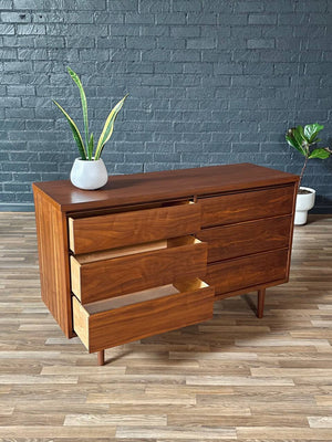 Mid-Century Modern 6-Drawer Walnut Dresser, c.1960’s