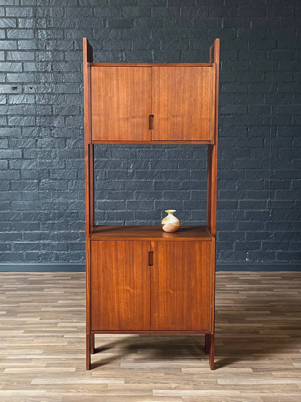 Mid-Century Modern Free-Standing Walnut Bookshelf Storage Unit, c.1960’s