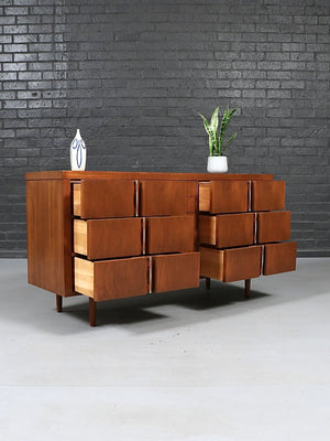 Mid Century Modern Dresser by American of Martinsville, c.1960's