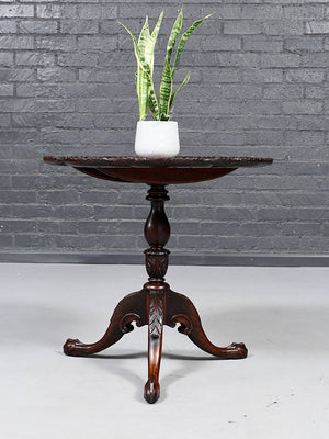 American Chippendale Revival Mahogany Pie-Crust Tilt-Top Table, c.1940's