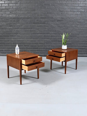 Pair of Mid Century Modern Nightstands by Grand Rapids Chair Co., c.1960's