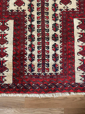 Vintage Central Asian Tribal Hand-Knotted Wool Rug – Yomut Turkmen Design c.1960’s