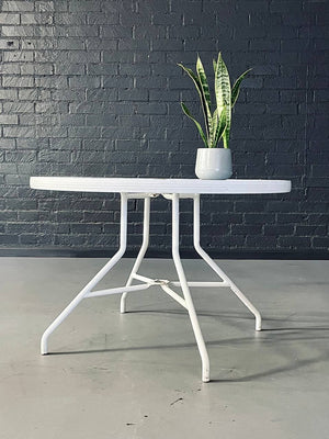 Mid Century Modern Patio Dining Table & Chairs by Mallin, c.1980's