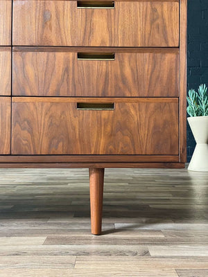 Mid-Century Modern Walnut 9-Drawer Dresser, c.1960’s