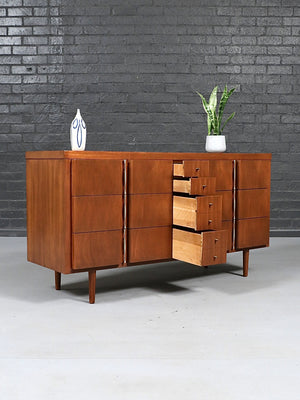 Mid Century Modern Dresser by American of Martinsville, c.1960's