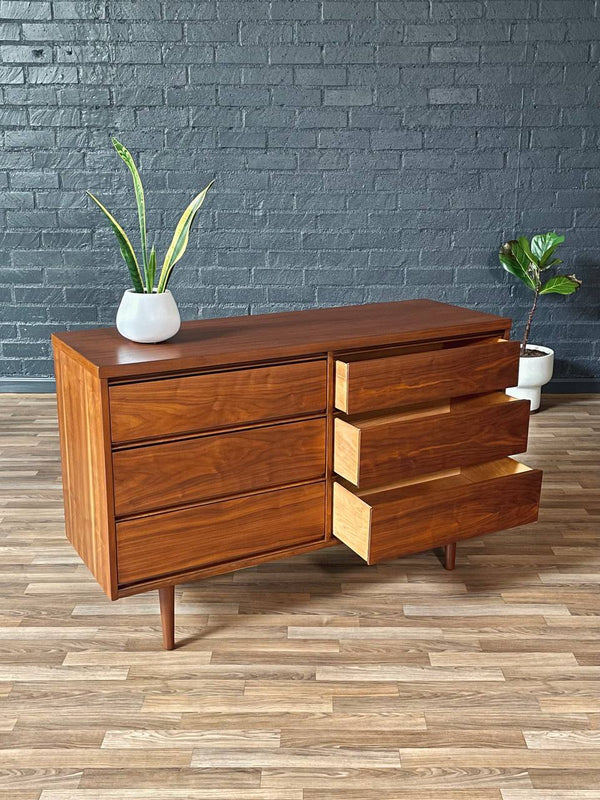 Mid-Century Modern 6-Drawer Walnut Dresser, c.1960’s