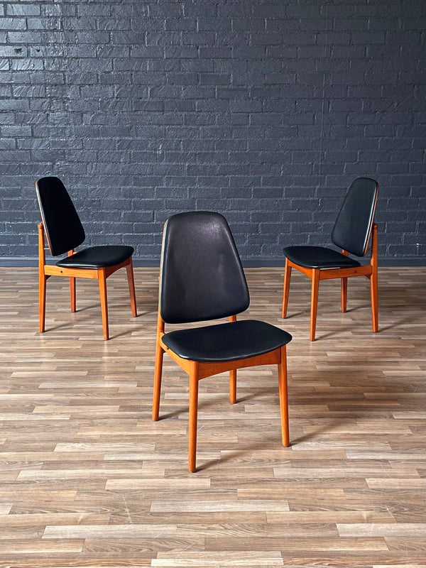 Set of 4 Mid-Century Danish Modern Teak Dining Chairs, c.1960’s