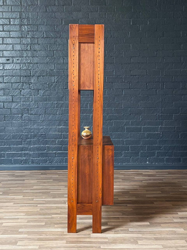 Mid-Century Modern Free-Standing Walnut Bookshelf Storage Unit, c.1960’s