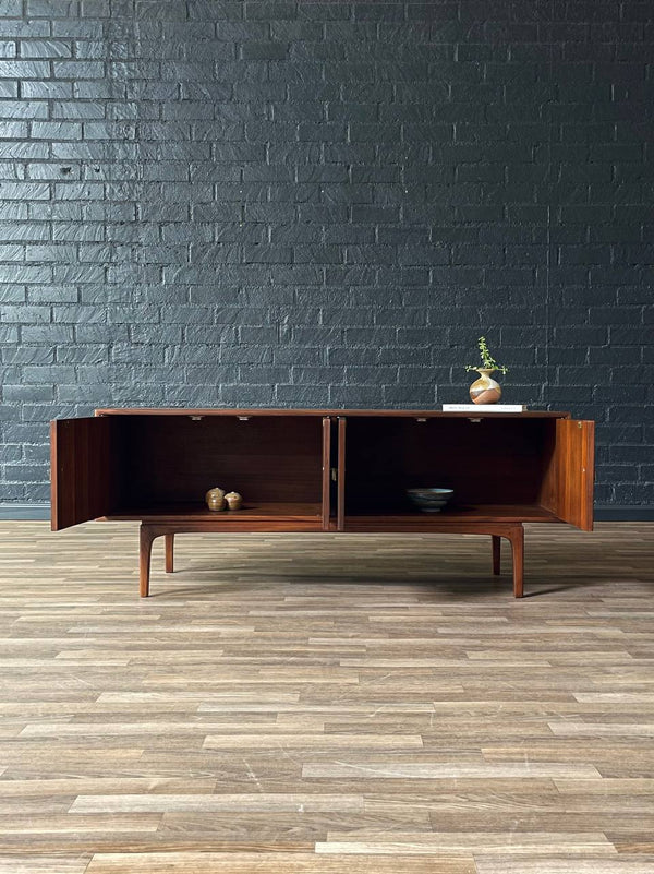 Mid-Century Modern “Motif” Series Walnut Credenza by Thomasville, c.1960’s