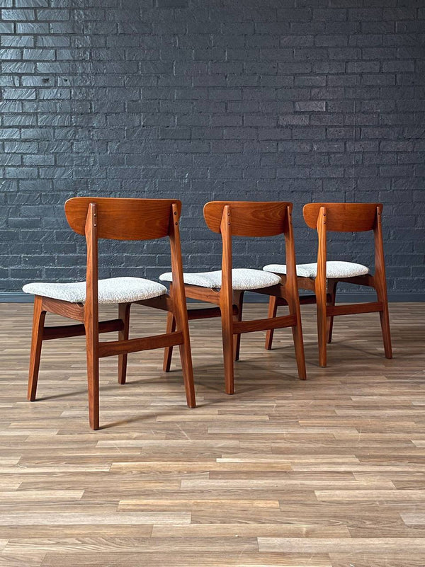 Set of 6 Mid-Century Danish Modern Teak Dining Chairs, c.1960’s