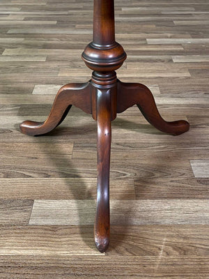 English Georgian Style Mahogany Pie Crust Side Table, c.1940’s