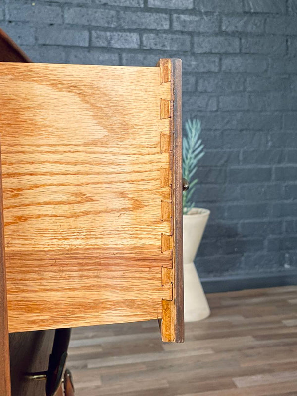 T.H. Robsjohn Gibbings Walnut Dresser for Widdicomb, c.19650’s