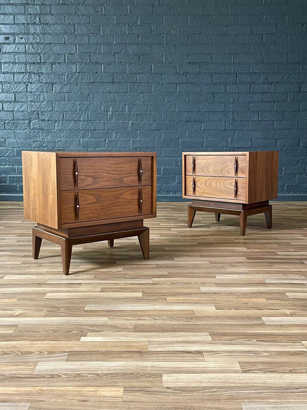 Pair of Mid-Century Modern Sculpted Night Stands by American of Martinsville, c.1960’s