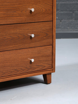 Mid-Century Modern “Oakmasters” 4-Drawer Dresser by Mattson Modern, c.1950’s