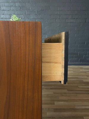 Mid-Century Modern Walnut 9-Drawer Dresser by The Rapport Co., c.1960’s