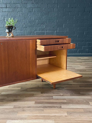 Mid-Century Modern Teak Credenza, c.1960’s