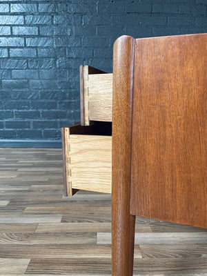Pair of Mid-Century Modern “Parallel” Night Stands by Barney Flagg for Drexel, c.1960’s