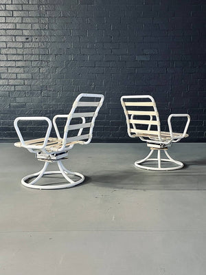 Mid Century Modern Patio Dining Table & Chairs by Mallin, c.1980's
