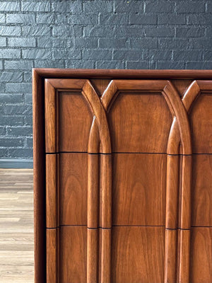 Mid-Century Modern 9-Drawer Dresser by Red Lion, c.1950’