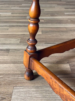 American Colonial Style Round Maple Side Table w/ Turned Legs, c.1930’s