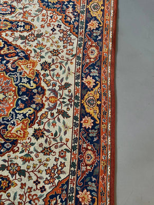 Vintage Persian-Style Hand-Knotted Wool Floral Medallion Area Rug