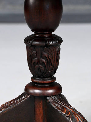 American Chippendale Revival Mahogany Pie-Crust Tilt-Top Table, c.1940's