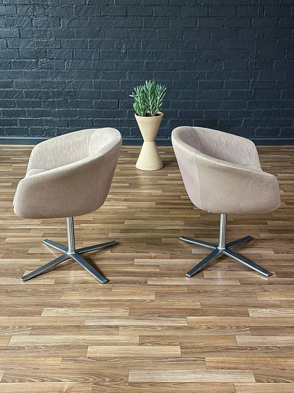 Pair of Swivel Steel Pod Chairs by Pearsan Lloyd