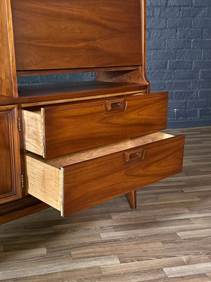 Mid-Century Modern Walnut Room Divider or Bookshelf by J.B. Van Sciver, c.1960’s