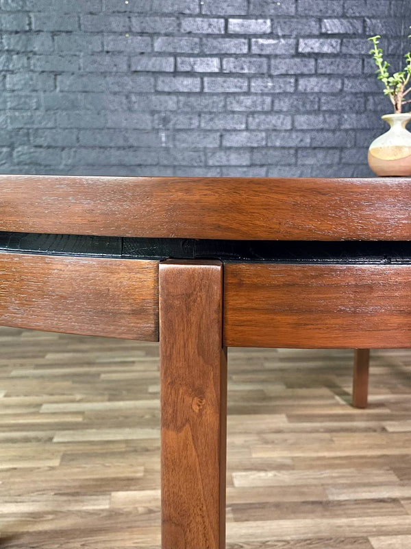 Expanding Merton Gershun “Esprit” Walnut Dining Table for Dillingham, c.1970’s