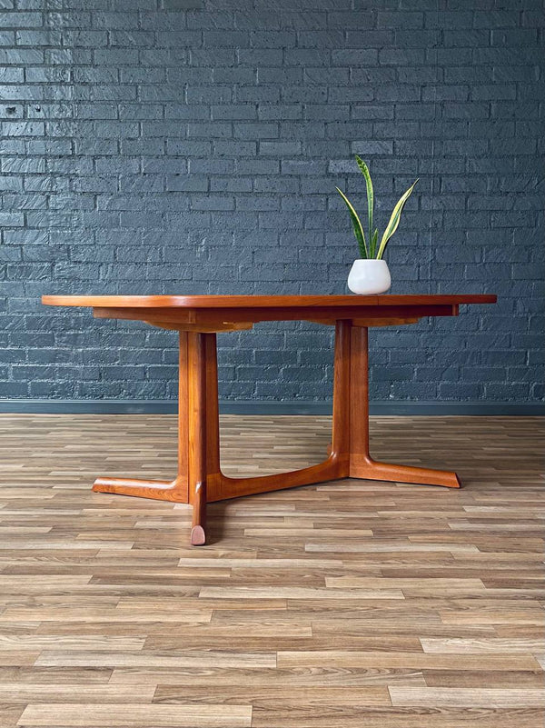 Expanding Mid-Century Danish Modern Teak Dining Table by Gudme, c.1960’s