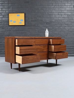 Mid Century Modern Walnut 9-Drawer Dresser by Gevurtz Furniture Co., c.1960’s