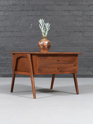 Mid-Century Modern Sculpted Walnut Side Table / Night Stand, c.1960's